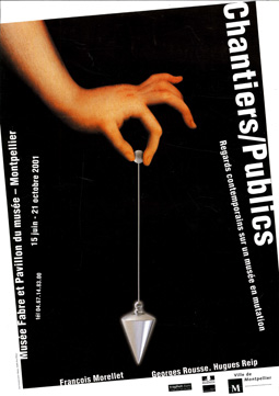 Main et pendule